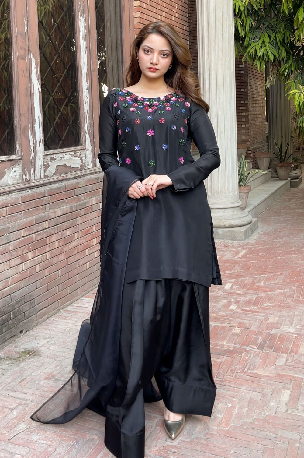 Raag - Image 8